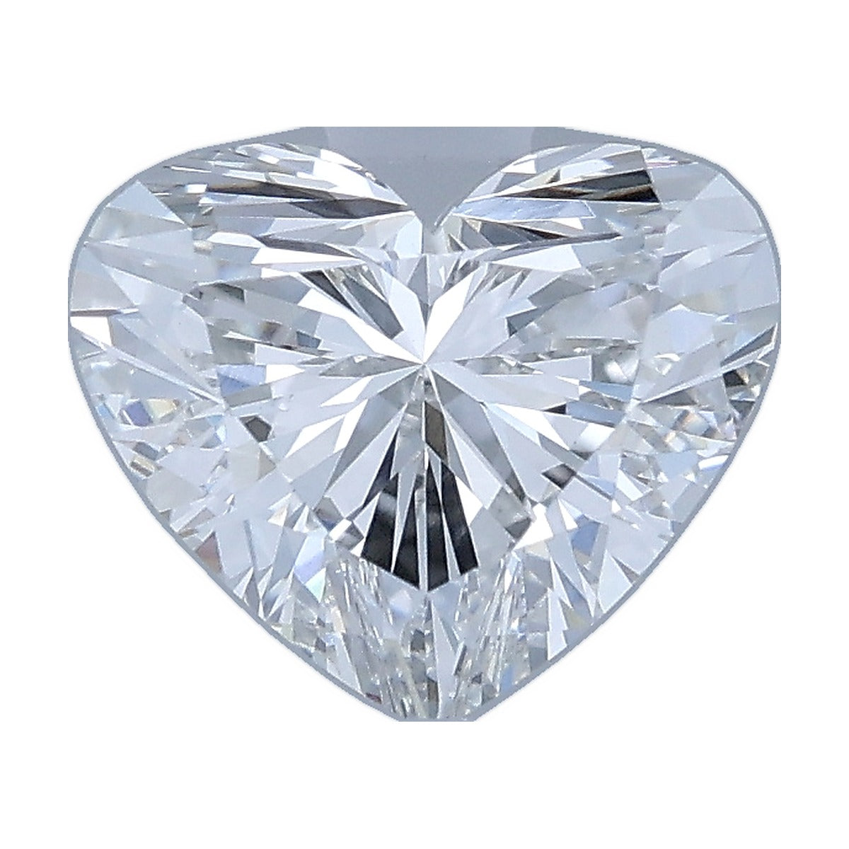 1.03 ct heart lab-grown diamond, F color, VS1 clarity, IGI certified, still from its 360° video