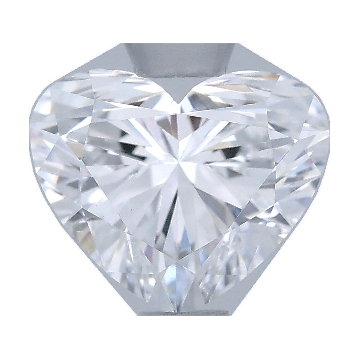 1.09 ct heart lab-grown diamond, E color, VS1 clarity, IGI certified, still from its 360° video