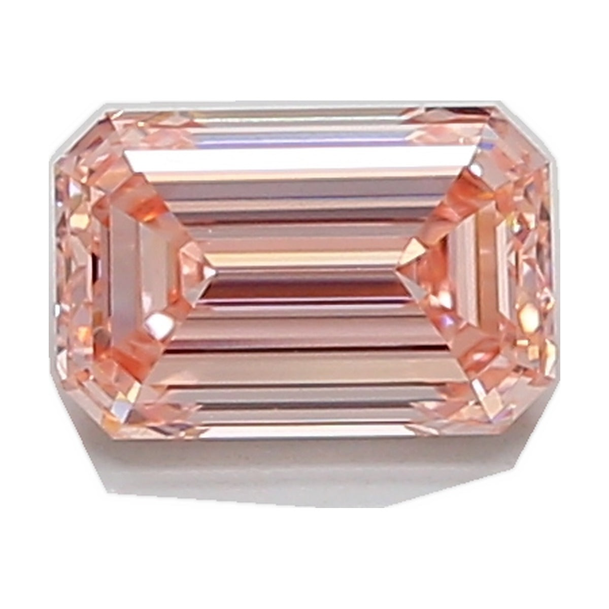 1.47 ct emerald lab-grown diamond, fancy intense pink, VVS2 clarity, IGI certified, still from its 360° video
