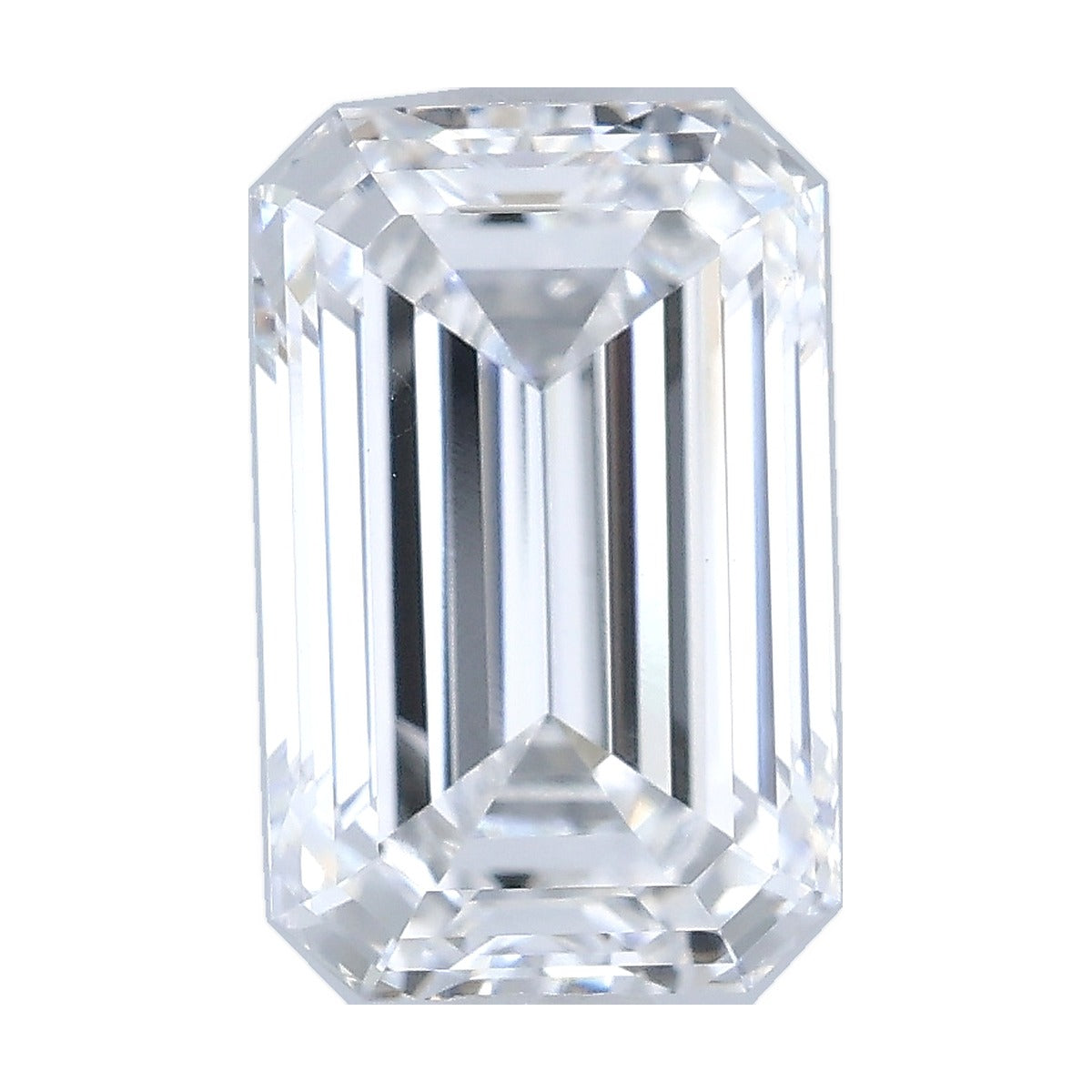 2.01 ct emerald lab-grown diamond, E color, VVS2 clarity, IGI certified, still from its 360° video