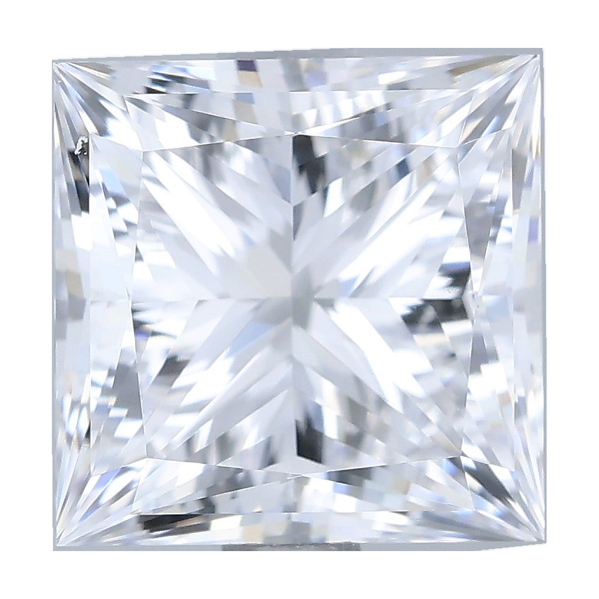 2.07 ct princess lab-grown diamond, D color, VS1 clarity, IGI certified, still from its 360° video