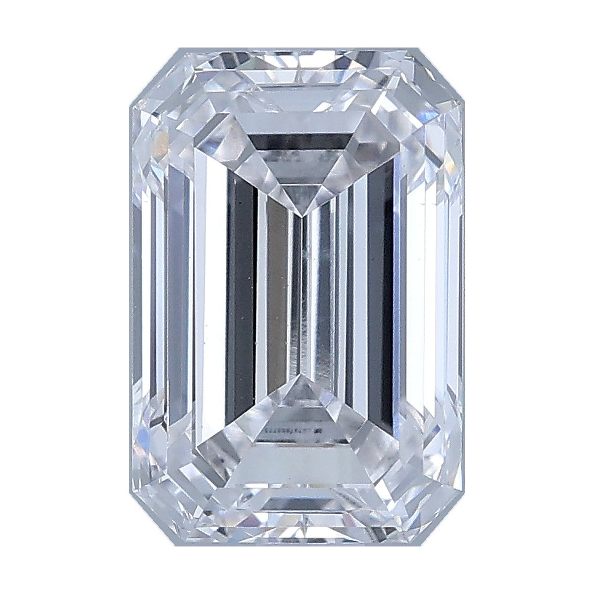 2.52 ct emerald lab-grown diamond, E color, VS2 clarity, IGI certified, still from its 360° video