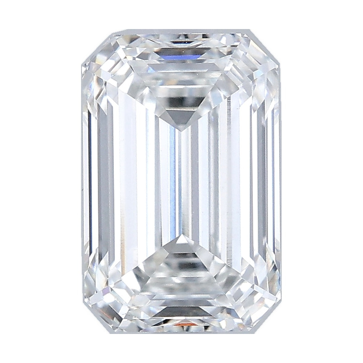 2.59 ct emerald lab-grown diamond, E color, VS1 clarity, IGI certified, still from its 360° video