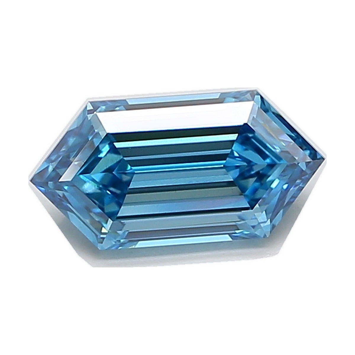 3.13 ct elongated hexagon lab-grown diamond, fancy vivid blue, VS1 clarity, IGI certified, still from its 360° video