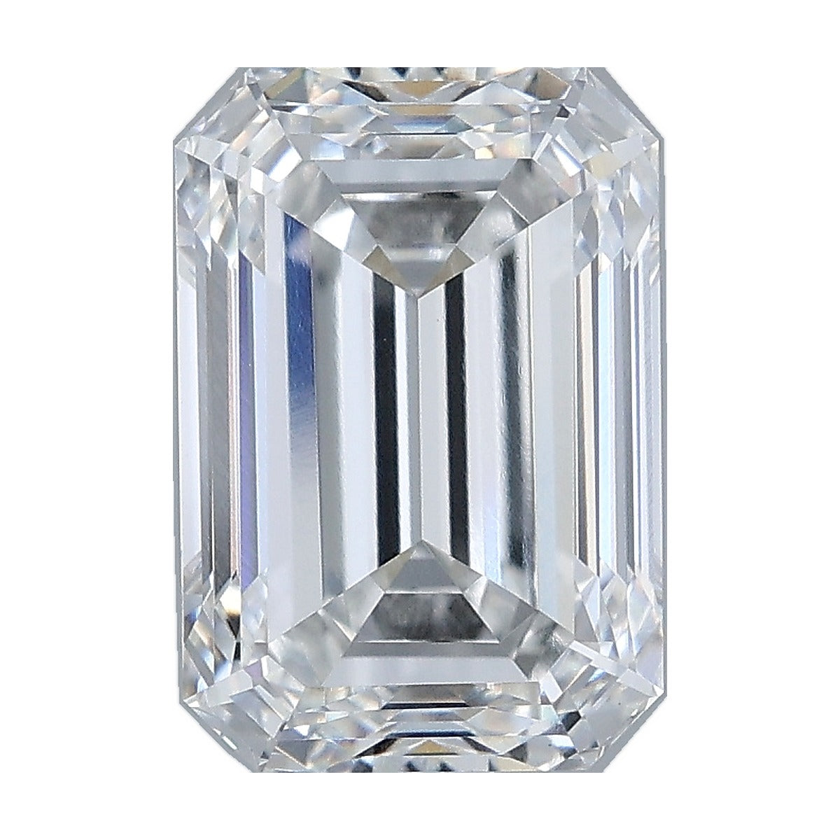 3.34 ct emerald lab-grown diamond, E color, VVS2 clarity, IGI certified, still from its 360° video