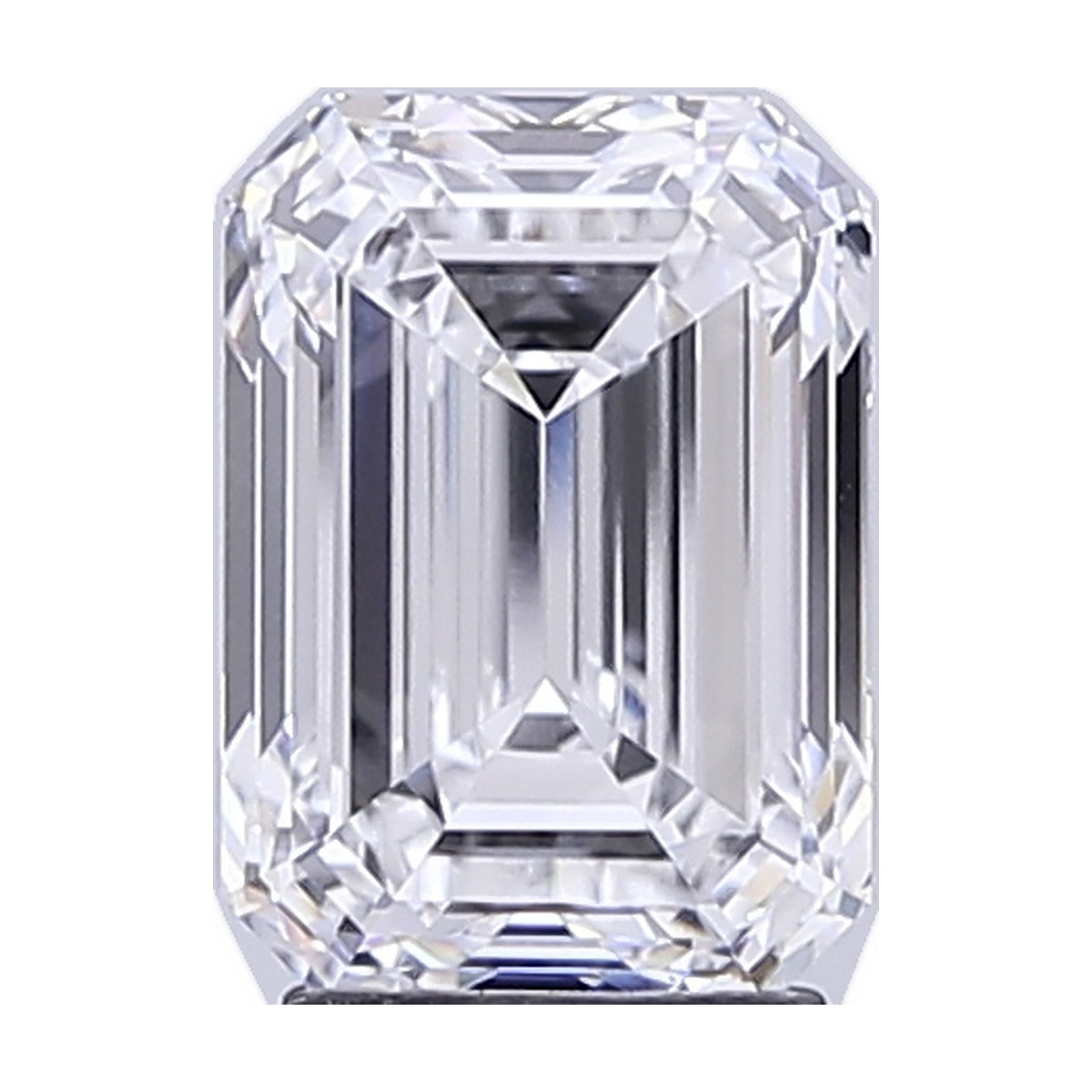 3.51 ct emerald lab-grown diamond, D color, VVS2 clarity, IGI certified, still from its 360° video
