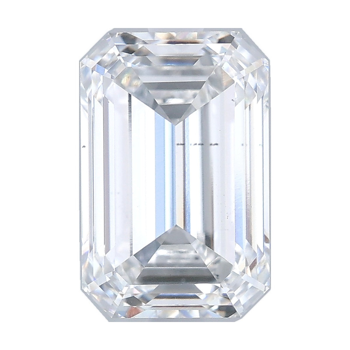 3.58 ct emerald lab-grown diamond, E color, VS2 clarity, IGI certified, still from its 360° video