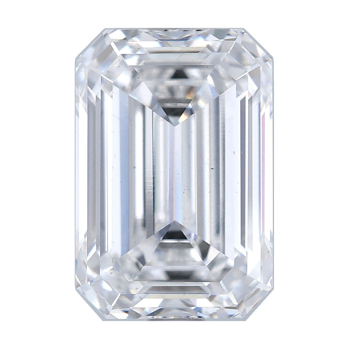 3.58 ct emerald lab-grown diamond, E color, VS2 clarity, IGI certified, still from its 360° video