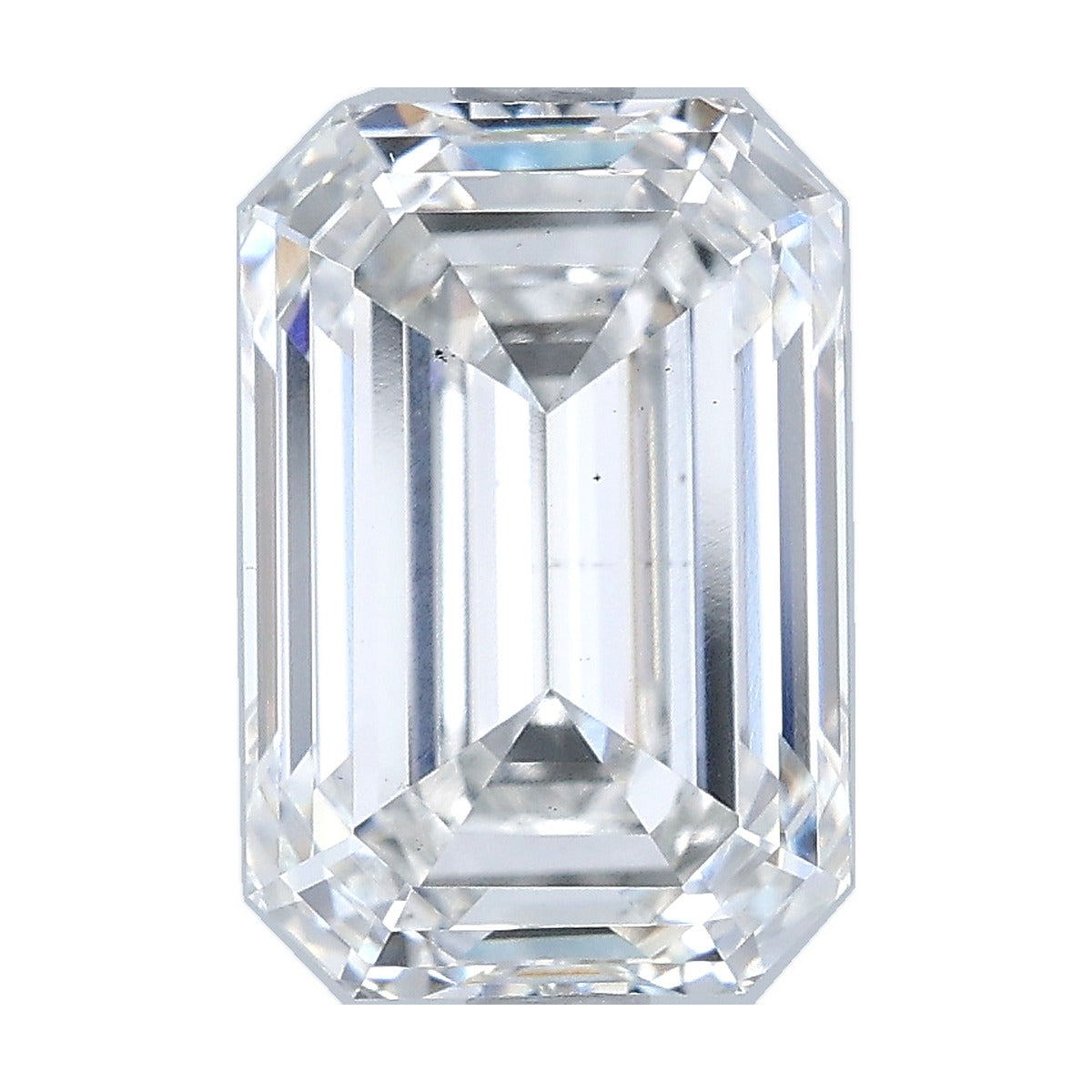 3.58 ct emerald lab-grown diamond, E color, VS2 clarity, IGI certified, still from its 360° video