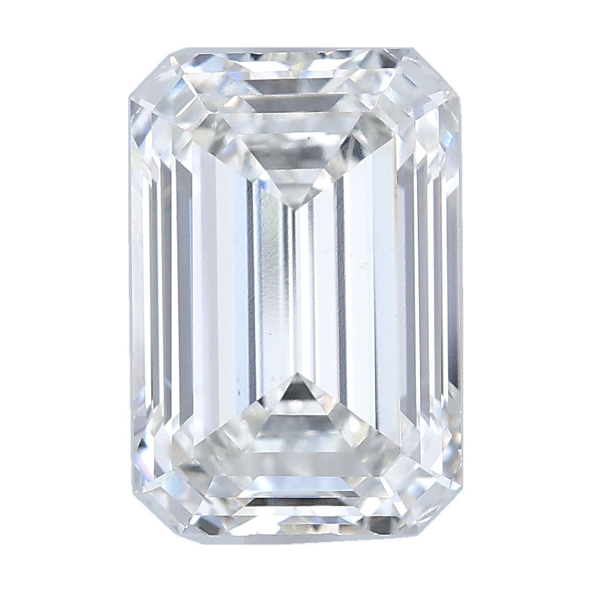 3.58 ct emerald lab-grown diamond, G color, VS1 clarity, IGI certified, still from its 360° video