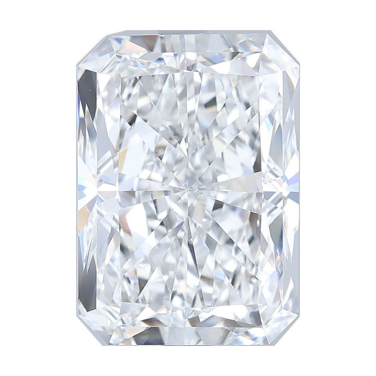 4.72 ct radiant lab-grown diamond, D color, VVS2 clarity, IGI certified, still from its 360° video
