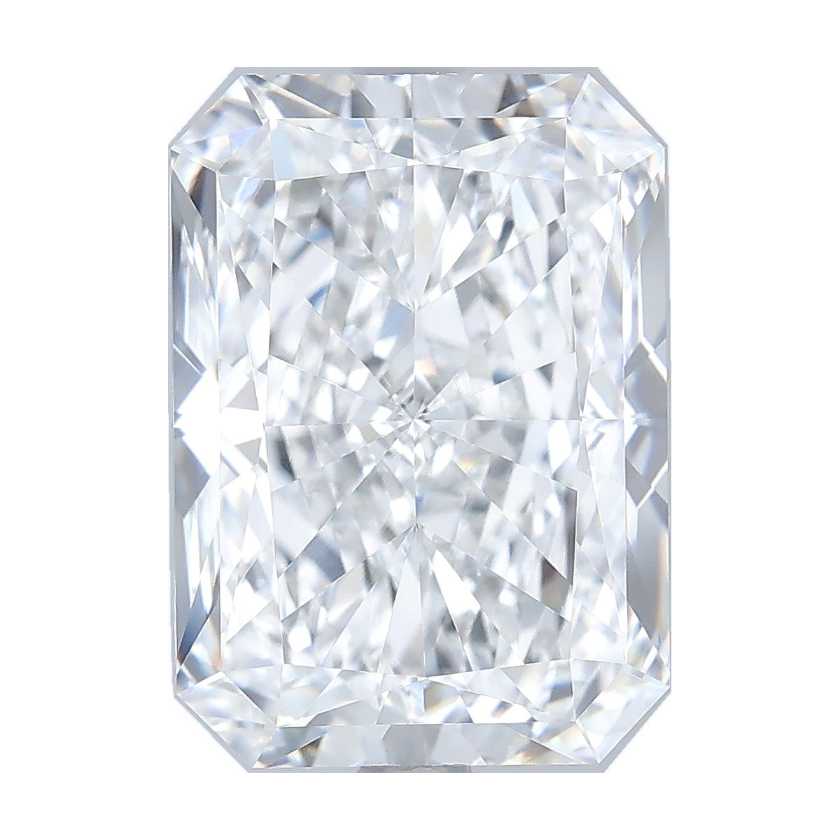4.96 ct radiant lab-grown diamond, D color, VVS2 clarity, IGI certified, still from its 360° video