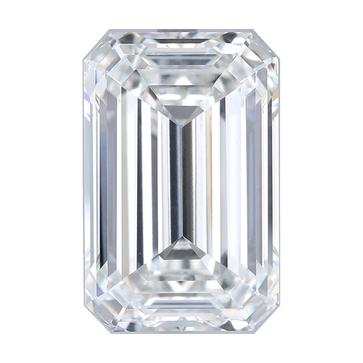 8.13 ct emerald lab-grown diamond, F color, VVS2 clarity, IGI certified, still from its 360° video