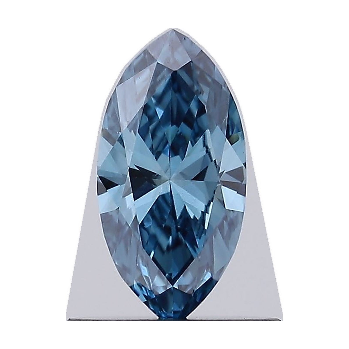 0.50 ct marquise lab-grown diamond, fancy vivid blue, VS1 clarity, IGI certified, still from its 360° video
