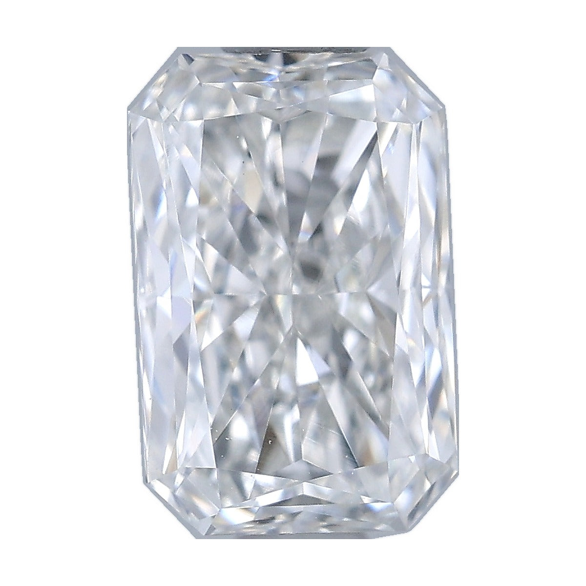 0.82 ct radiant lab-grown diamond, E color, VVS2 clarity, IGI certified, still from its 360° video