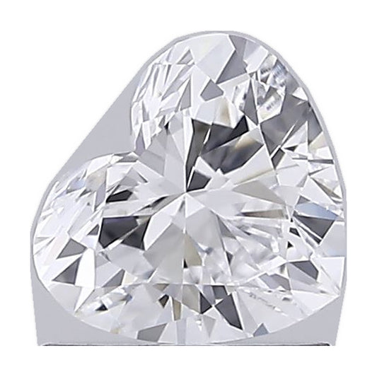 0.87 ct heart lab-grown diamond, D color, VS2 clarity, IGI certified, still from its 360° video