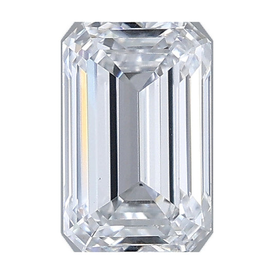 1.01 ct emerald lab-grown diamond, D color, VVS2 clarity, IGI certified, still from its 360° video