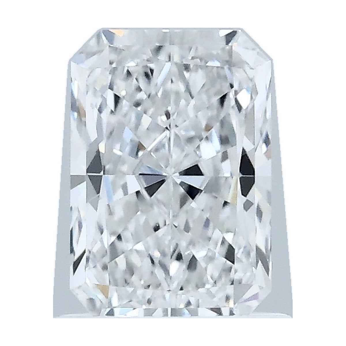 1.04 ct radiant lab-grown diamond, D color, VVS2 clarity, IGI certified, still from its 360° video