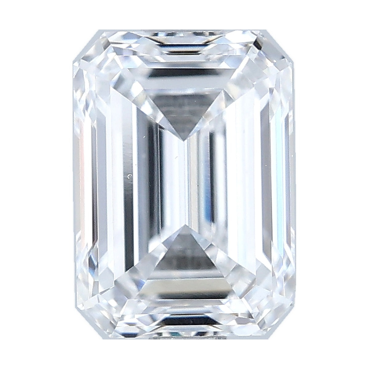 1.51 ct emerald lab-grown diamond, D color, VS1 clarity, IGI certified, still from its 360° video