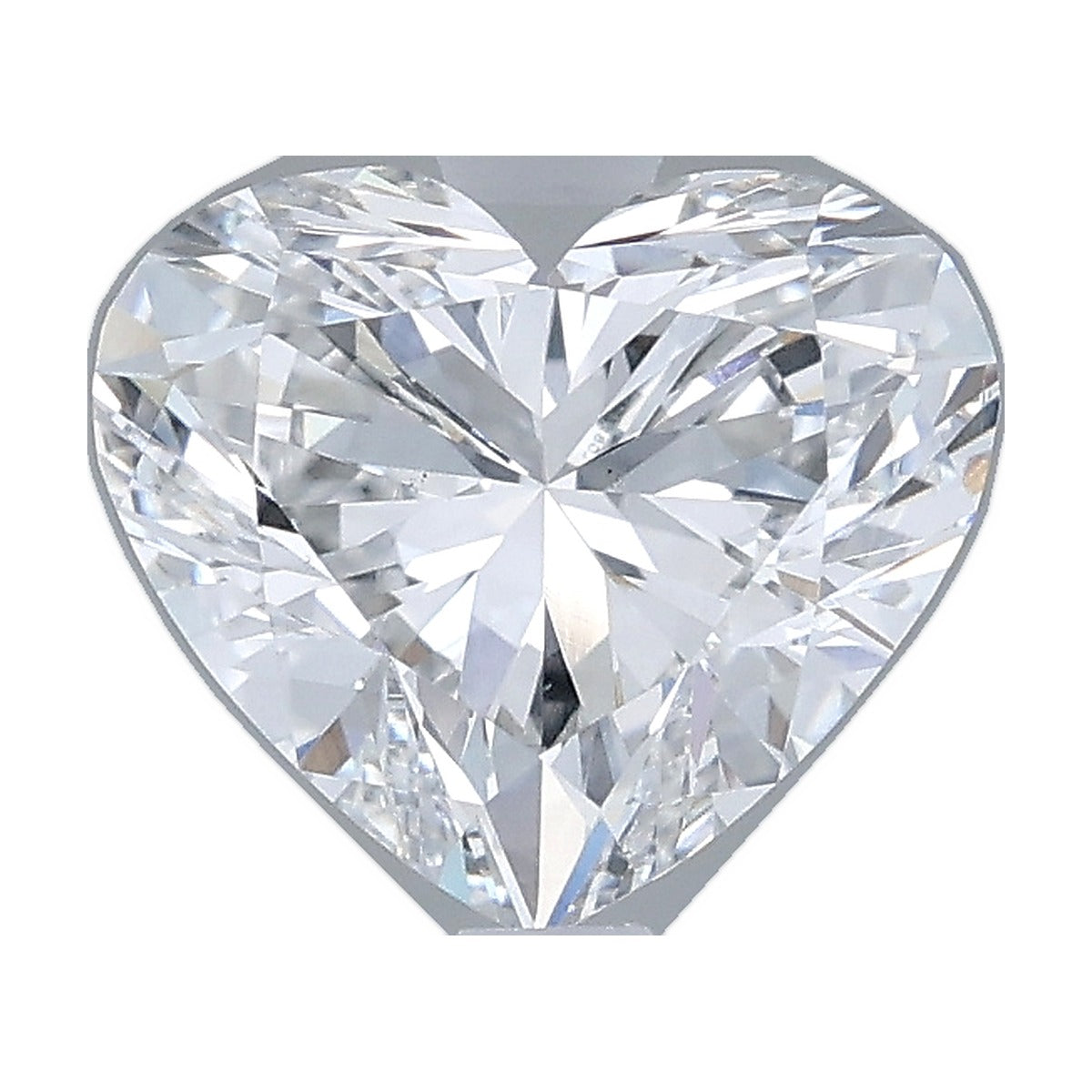 1.56 ct heart lab-grown diamond, E color, VS1 clarity, IGI certified, still from its 360° video
