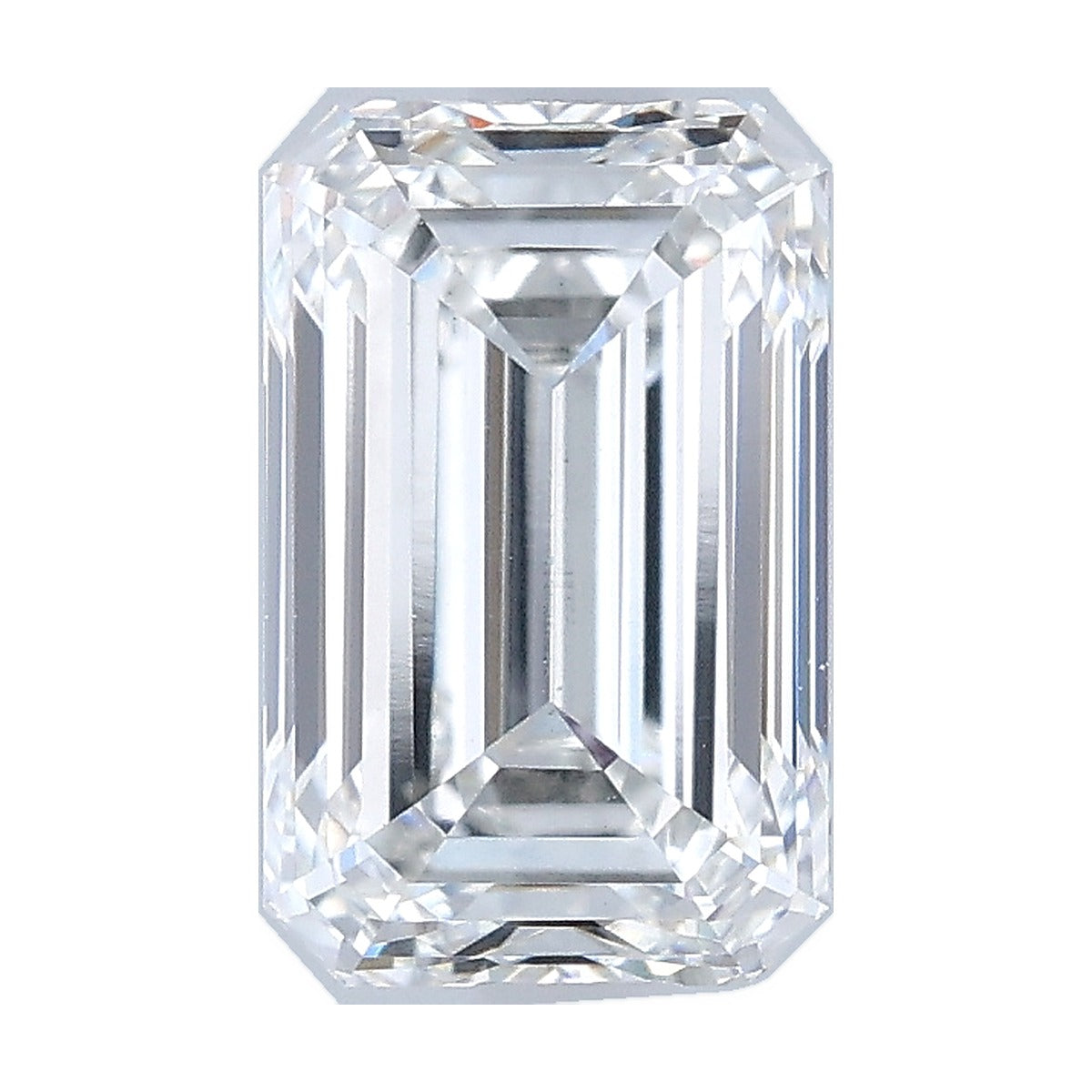 1.90 ct emerald lab-grown diamond, F color, VS1 clarity, IGI certified, still from its 360° video