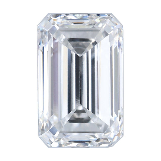 10.15 ct emerald lab-grown diamond, E color, VVS2 clarity, IGI certified, still from its 360° video