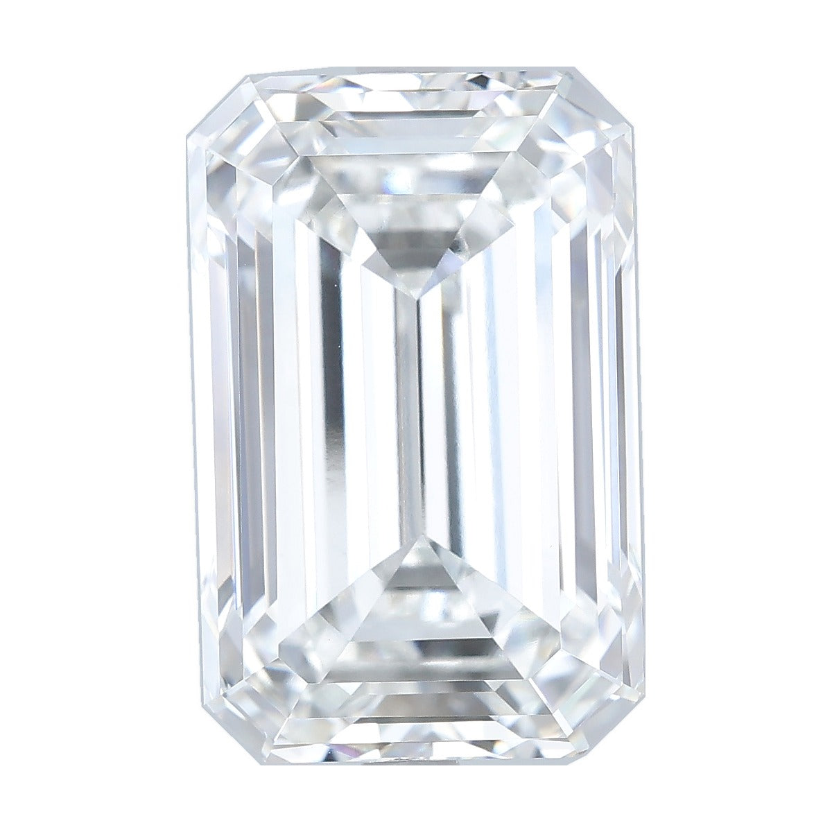 11.08 ct emerald lab-grown diamond, F color, VVS2 clarity, IGI certified, still from its 360° video