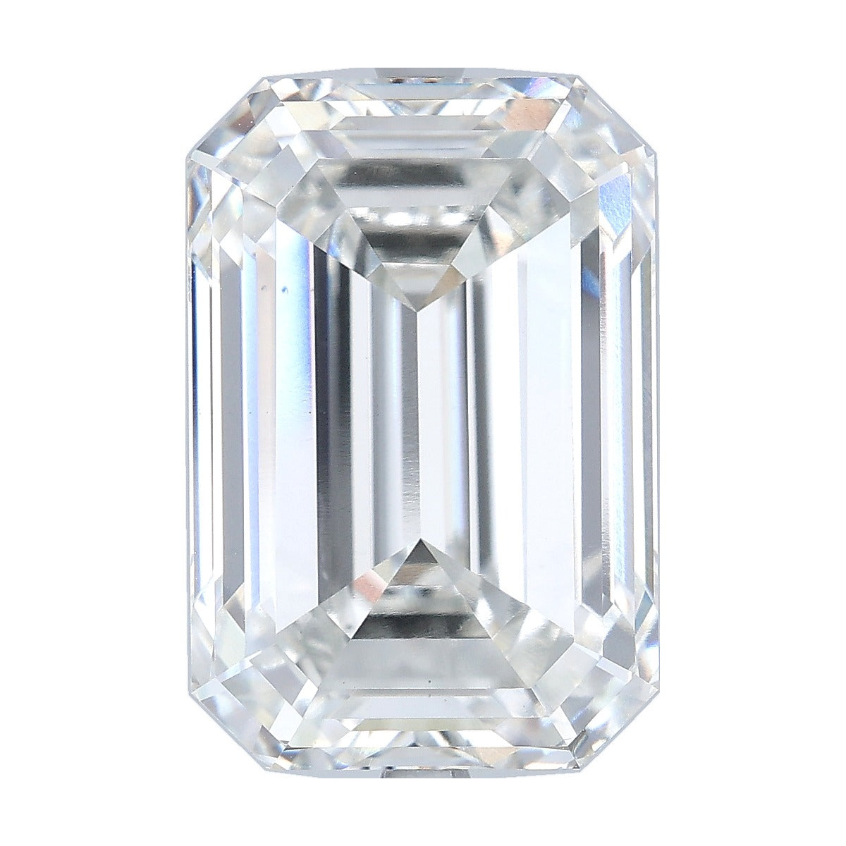 12.14 ct emerald lab-grown diamond, G color, VVS2 clarity, IGI certified, still from its 360° video