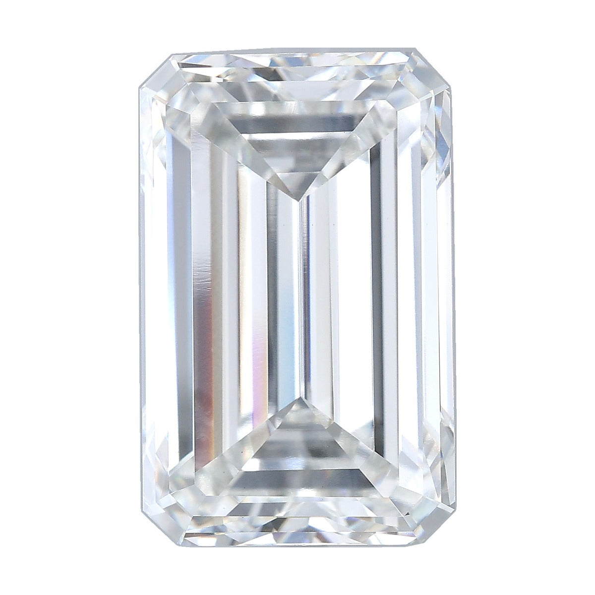 15.50 ct emerald lab-grown diamond, F color, VS1 clarity, IGI certified, still from its 360° video