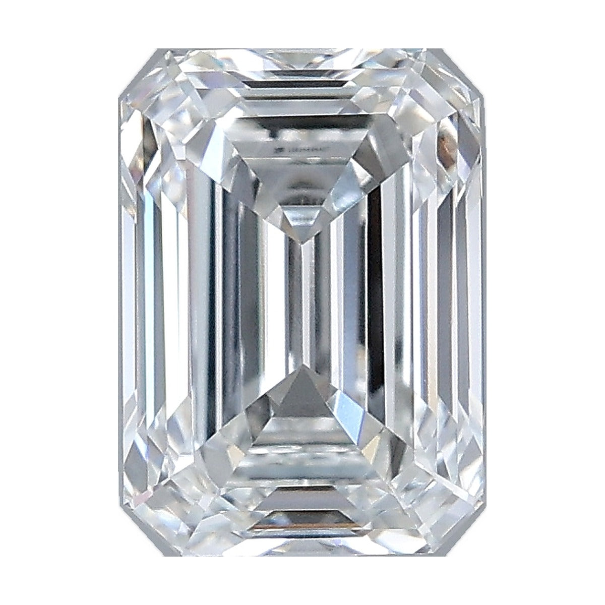 2.01 ct emerald lab-grown diamond, F color, VVS2 clarity, IGI certified, still from its 360° video