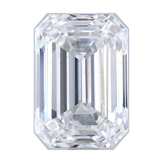 2.05 ct emerald lab-grown diamond, E color, VS2 clarity, IGI certified, still from its 360° video