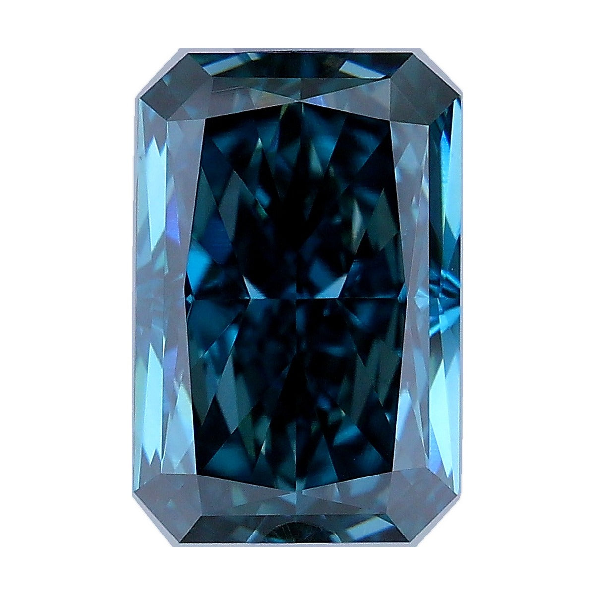 2.05 ct radiant lab-grown diamond, fancy vivid blue, VS1 clarity, IGI certified, still from its 360° video