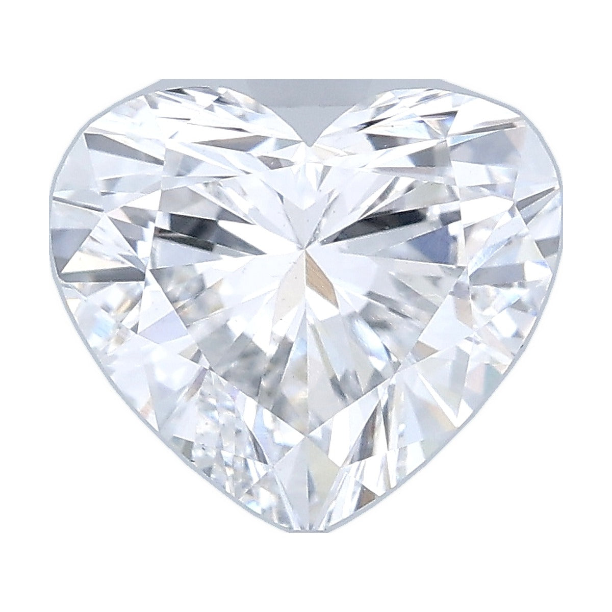 2.05 ct heart lab-grown diamond, D color, VS1 clarity, IGI certified, still from its 360° video