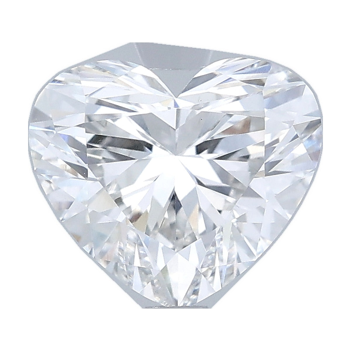 2.05 ct heart lab-grown diamond, E color, VS1 clarity, IGI certified, still from its 360° video