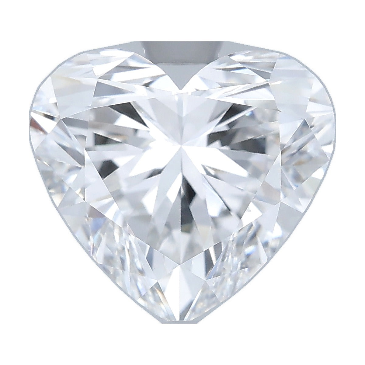 2.08 ct heart lab-grown diamond, E color, VVS2 clarity, IGI certified, still from its 360° video