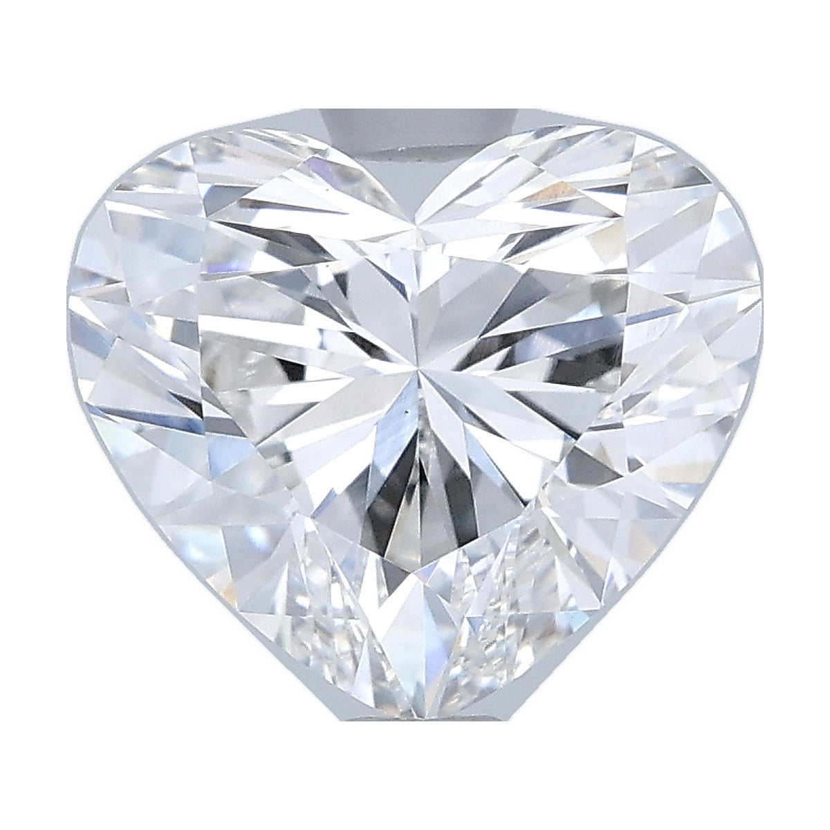 2.11 ct heart lab-grown diamond, F color, VS1 clarity, IGI certified, still from its 360° video
