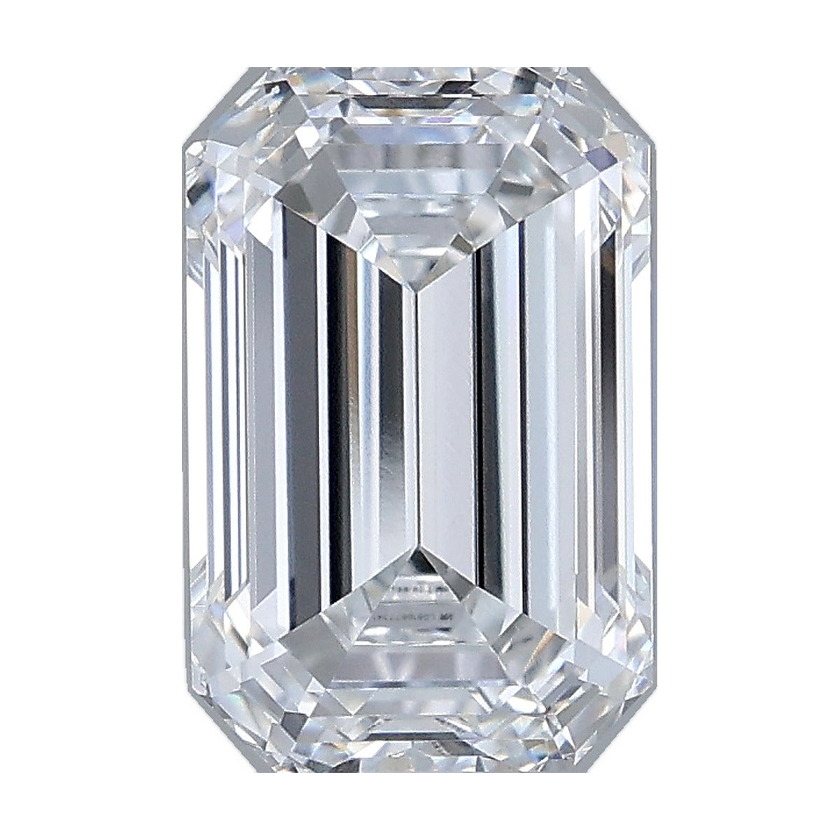 2.30 ct emerald lab-grown diamond, D color, VVS1 clarity, IGI certified, still from its 360° video