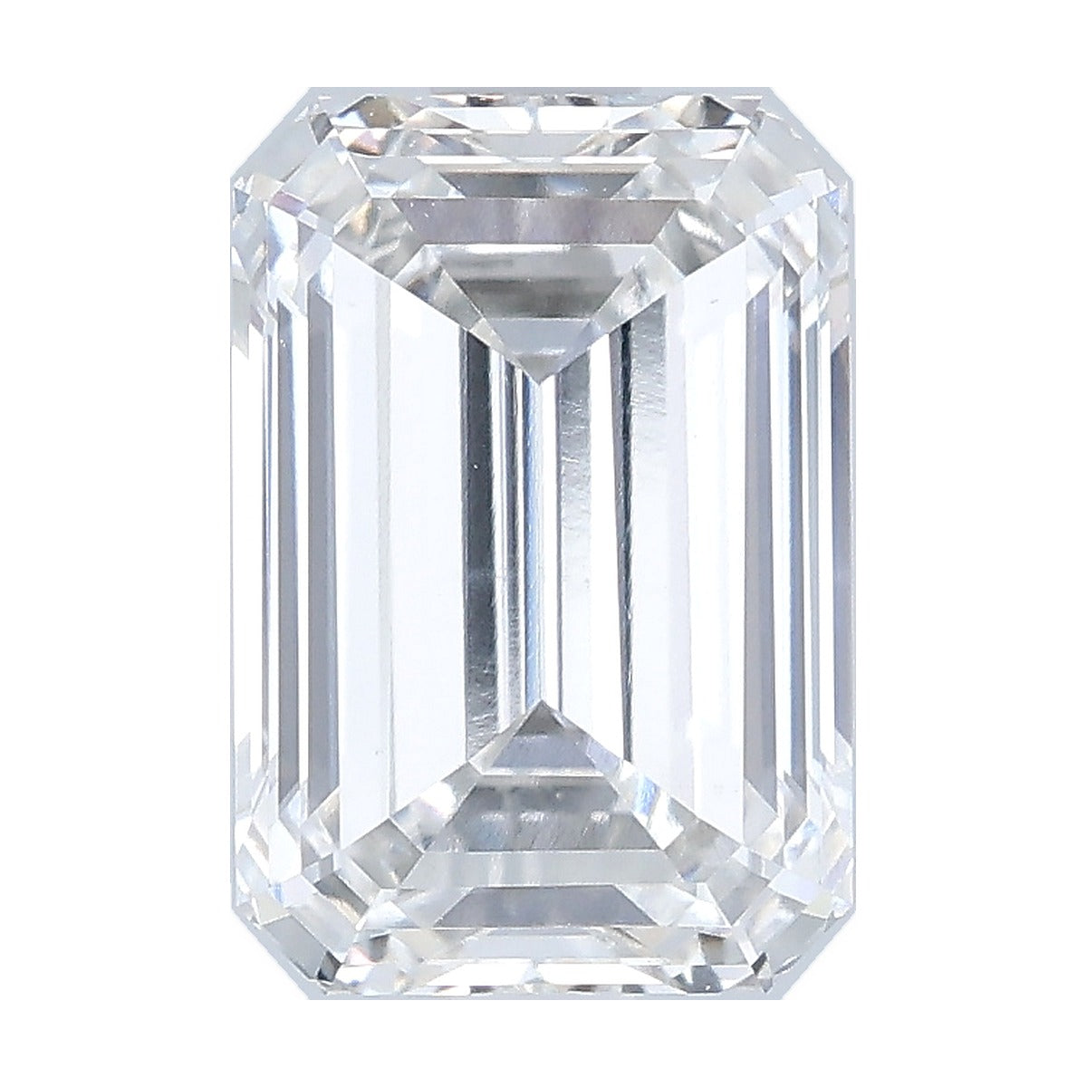 2.56 ct emerald lab-grown diamond, F color, VS1 clarity, IGI certified, still from its 360° video