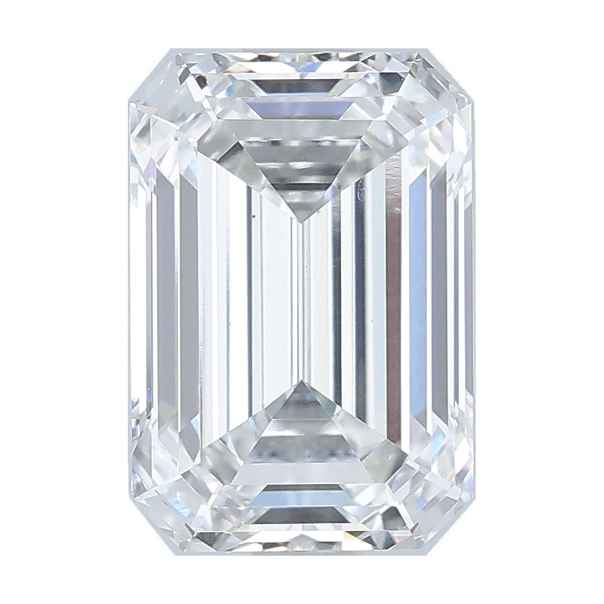 2.58 ct emerald lab-grown diamond, F color, VS1 clarity, IGI certified, still from its 360° video