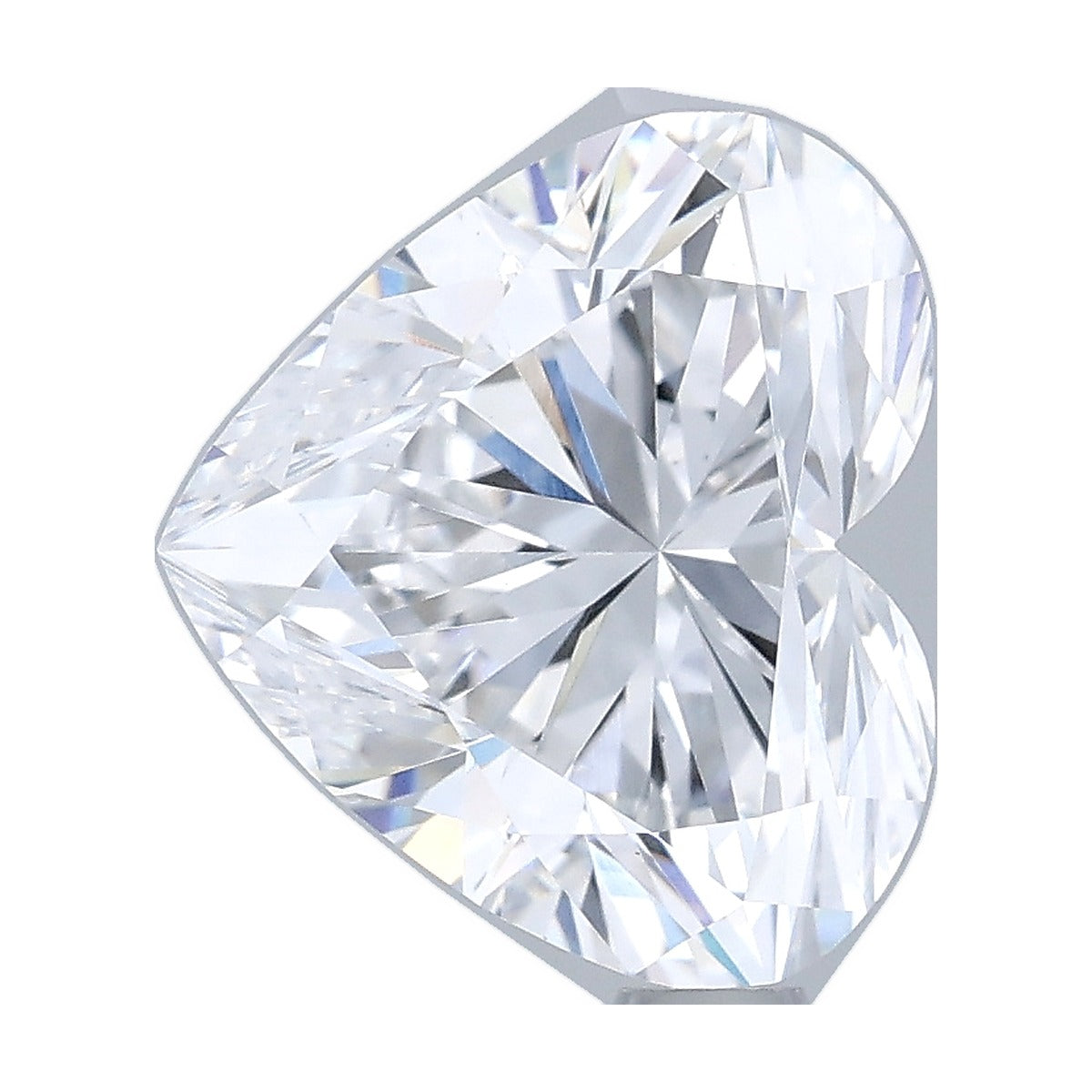 3.08 ct heart lab-grown diamond, D color, VS1 clarity, IGI certified, still from its 360° video