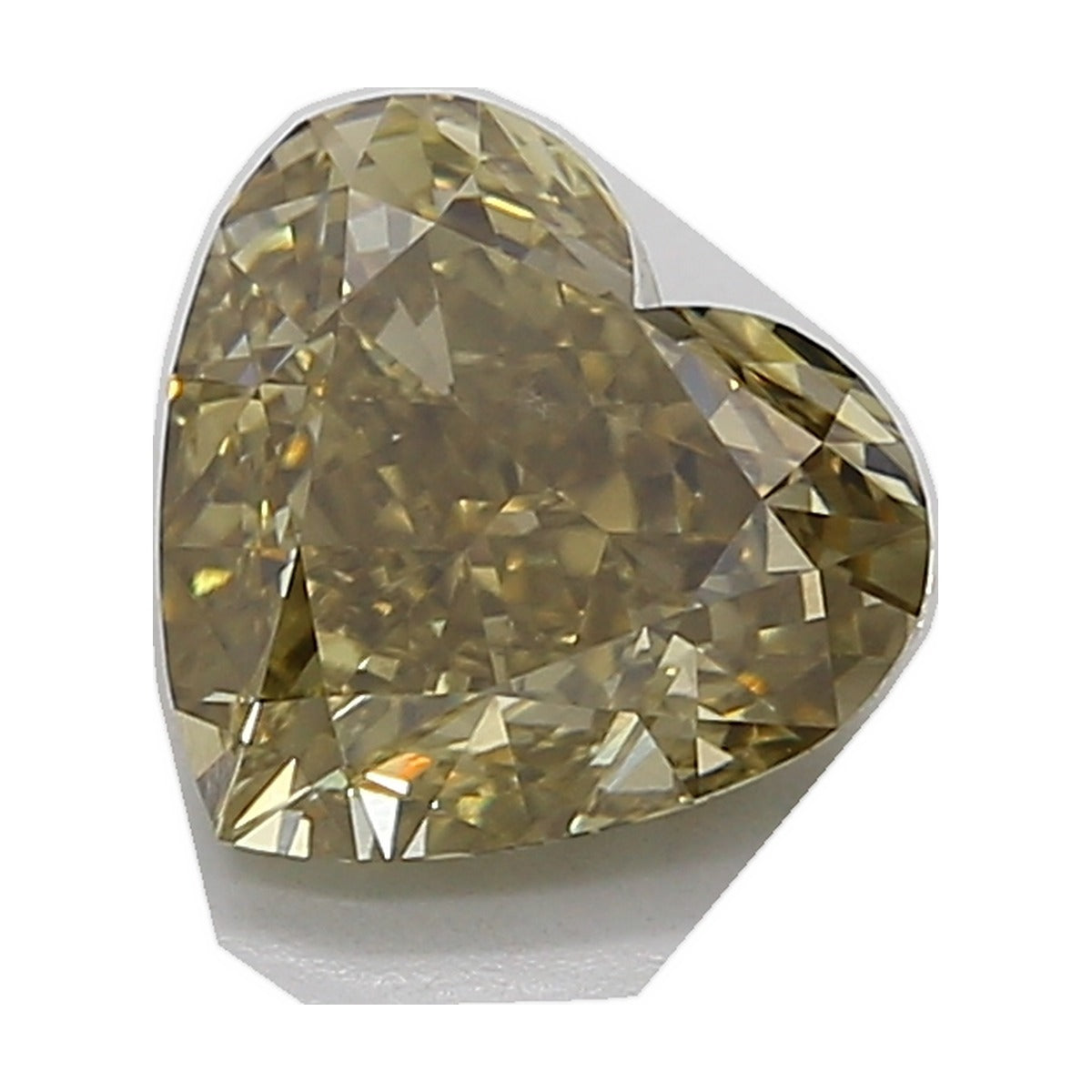 3.52 ct heart lab-grown diamond, fancy grey yellow, VS2 clarity, IGI certified, still from its 360° video