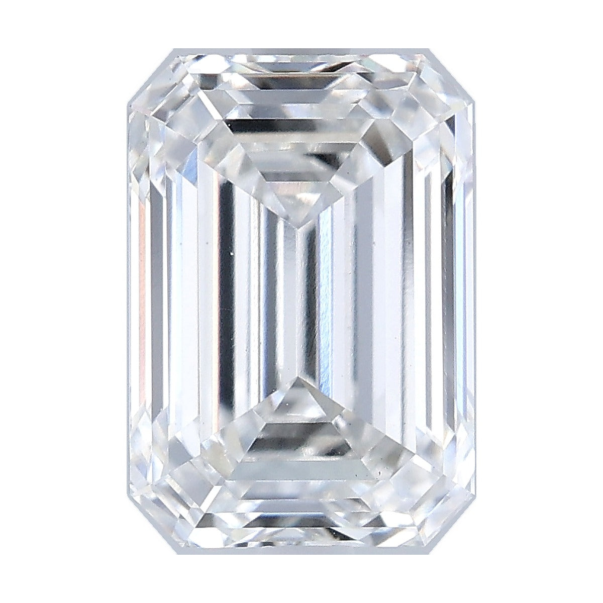 3.54 ct emerald lab-grown diamond, F color, VS1 clarity, IGI certified, still from its 360° video