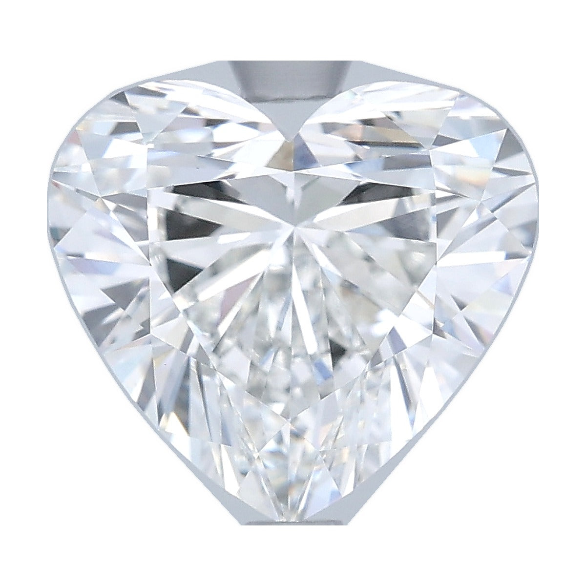 3.54 ct heart lab-grown diamond, E color, VVS2 clarity, IGI certified, still from its 360° video