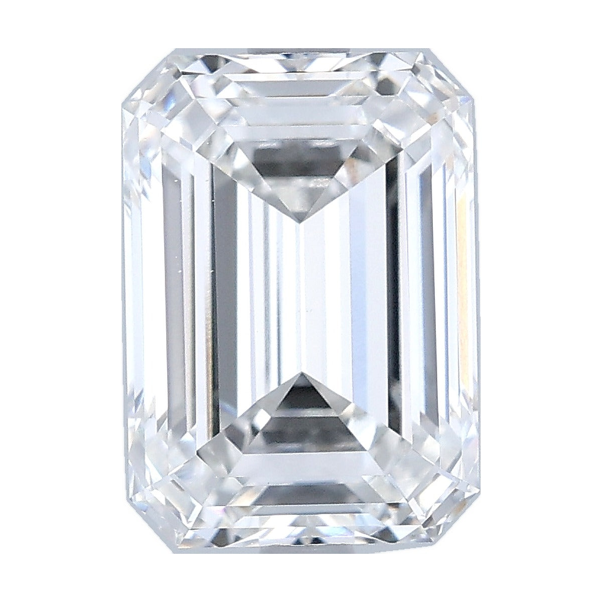 3.57 ct emerald lab-grown diamond, F color, VS1 clarity, IGI certified, still from its 360° video
