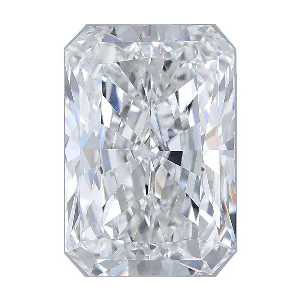 3.70 ct radiant lab-grown diamond, E color, VVS2 clarity, IGI certified, still from its 360° video