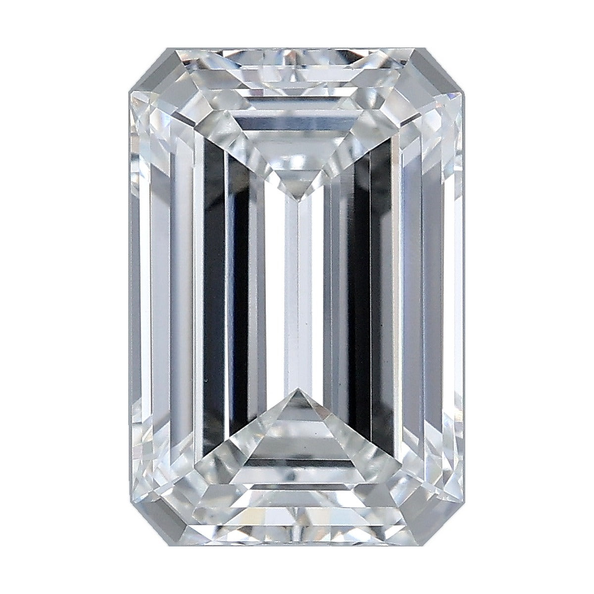 4.01 ct emerald lab-grown diamond, F color, VS1 clarity, IGI certified, still from its 360° video