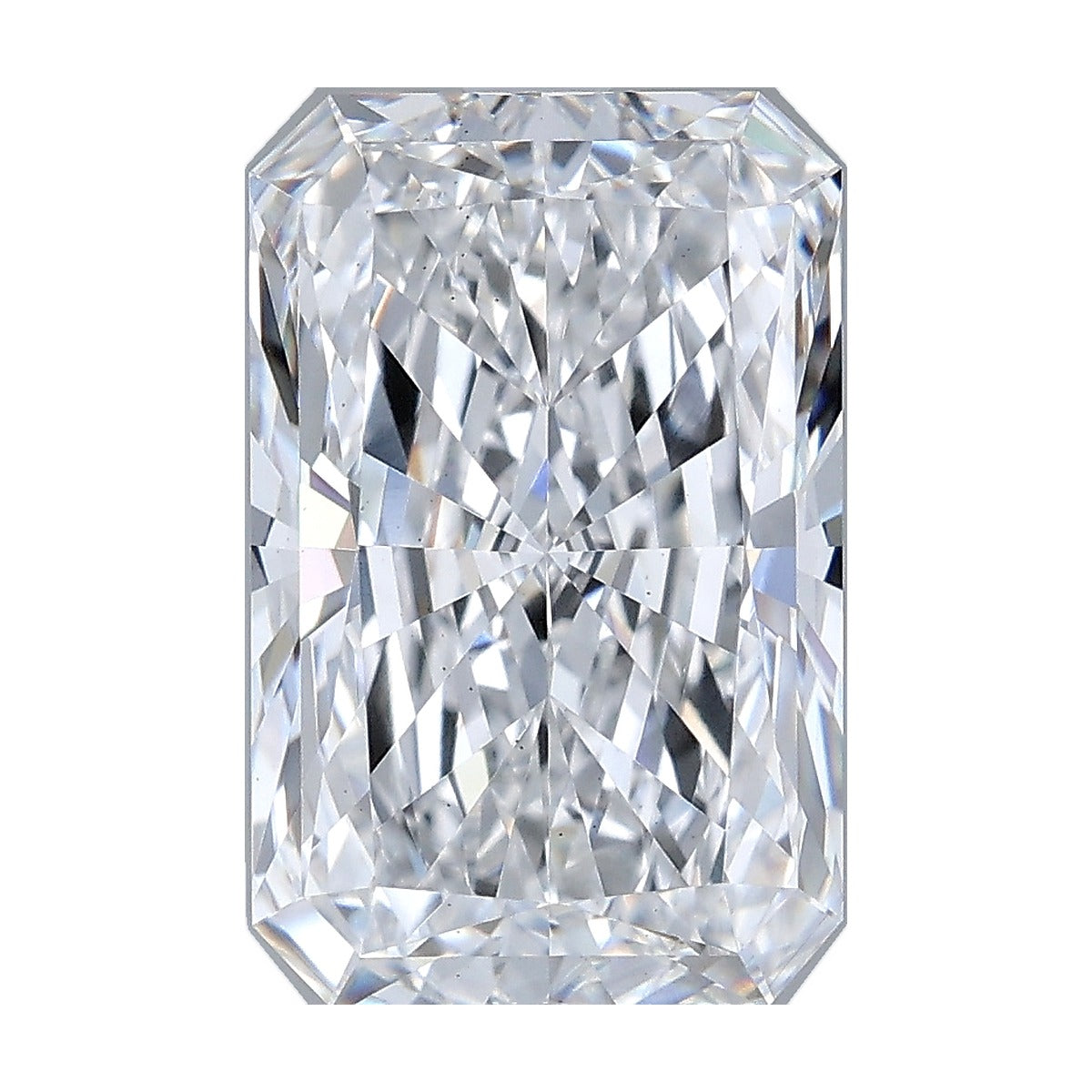 4.04 ct radiant lab-grown diamond, D color, VS2 clarity, IGI certified, still from its 360° video