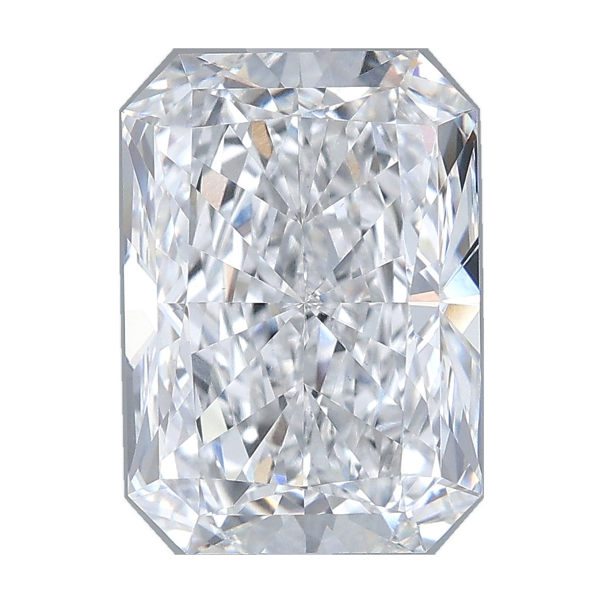 4.04 ct radiant lab-grown diamond, D color, VVS2 clarity, IGI certified, still from its 360° video