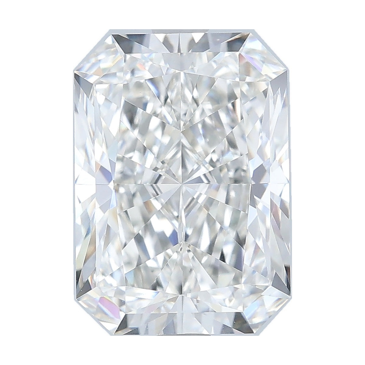 4.04 ct radiant lab-grown diamond, G color, VVS2 clarity, IGI certified, still from its 360° video