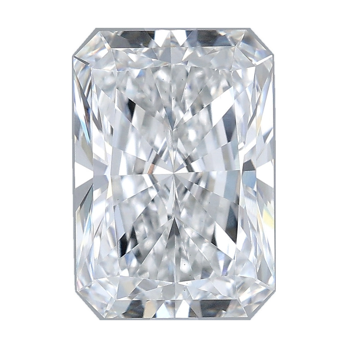 4.05 ct radiant lab-grown diamond, D color, VS1 clarity, IGI certified, still from its 360° video
